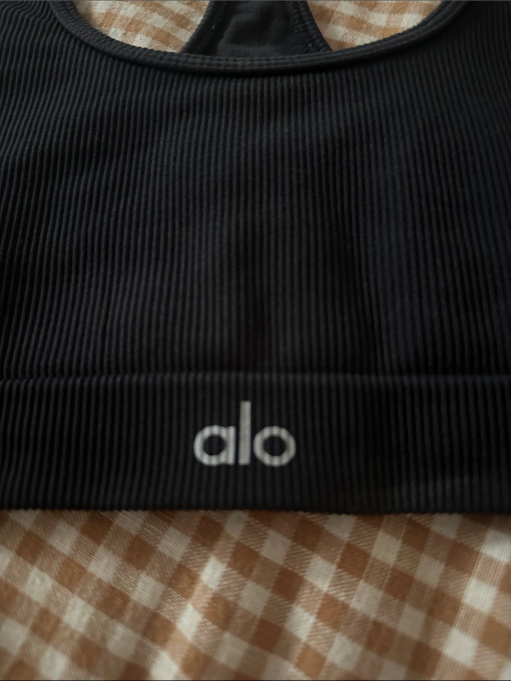 Alo Ribbed Bra - Picture 4 of 5